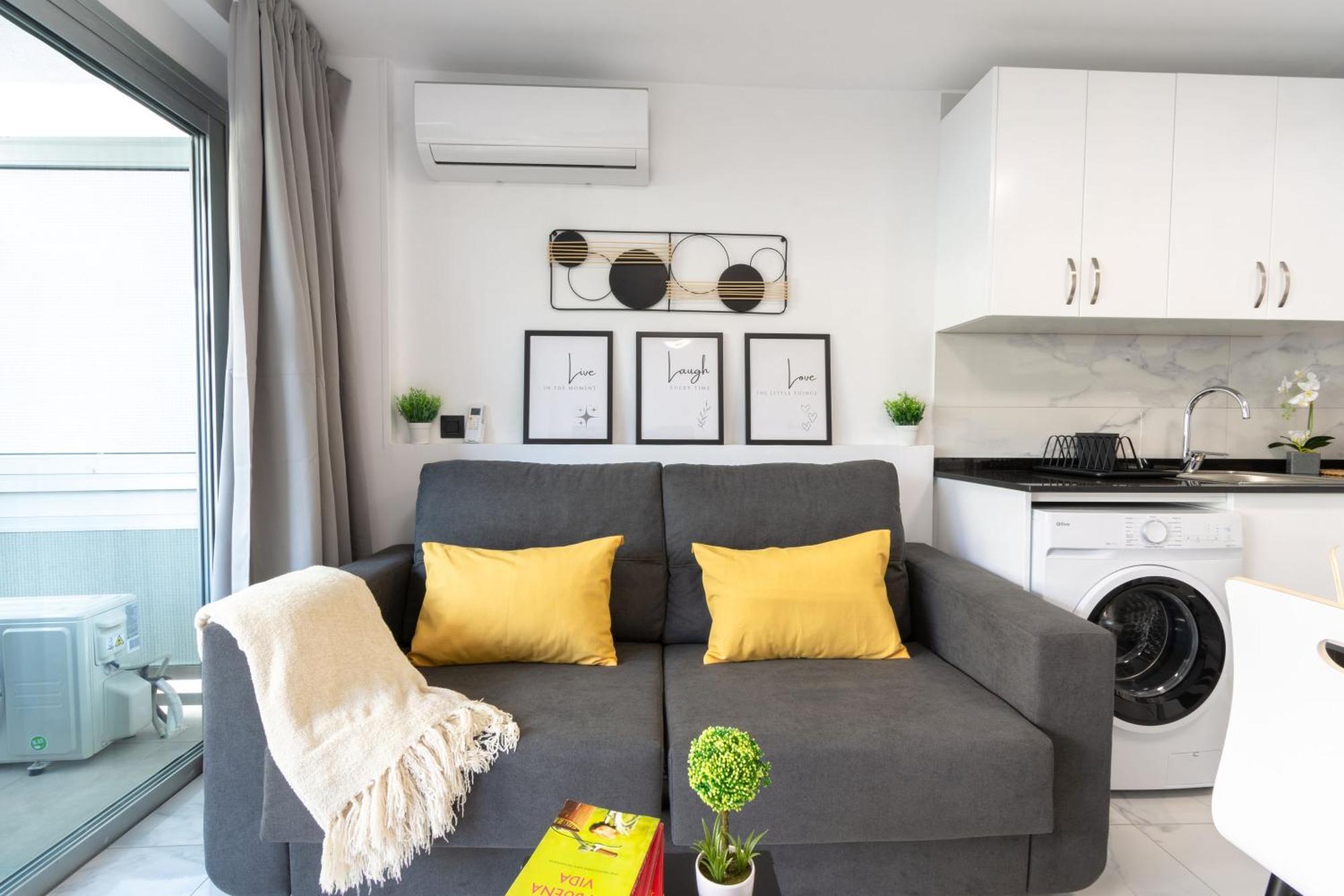 The White Corner By Homestaygrancanaria Сан-Бартоломе Экстерьер фото